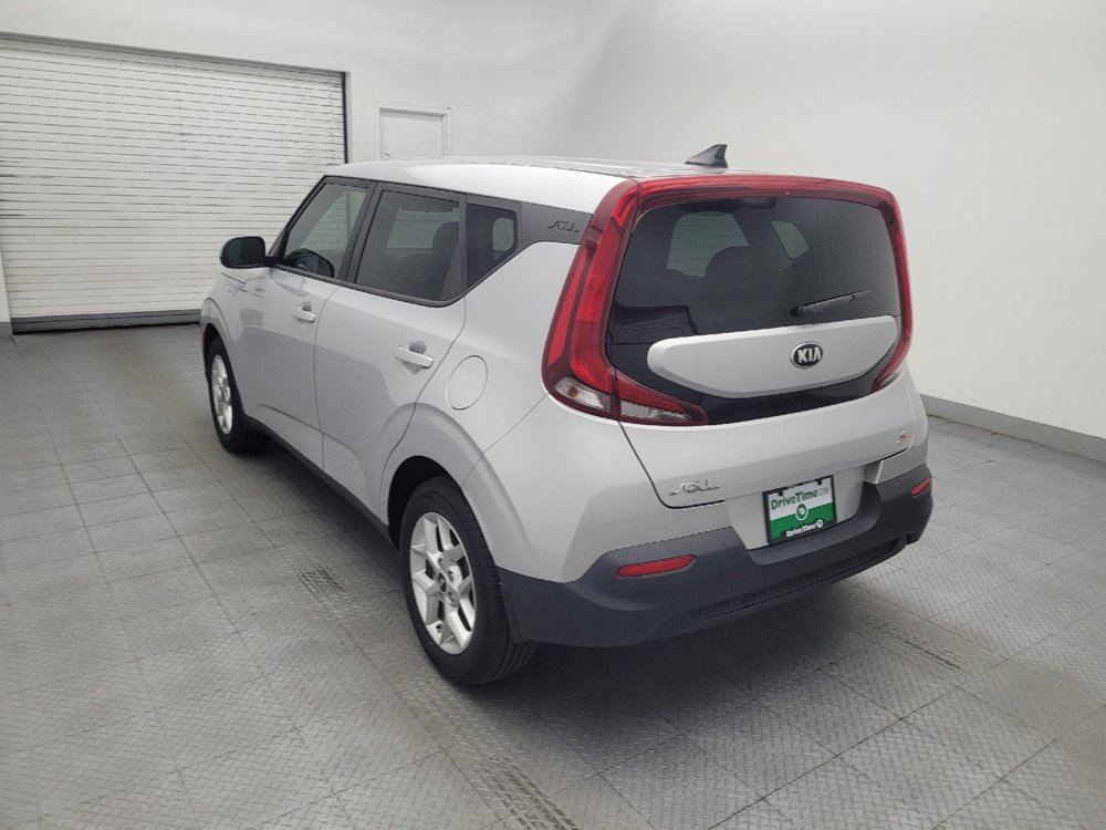 Used 2020 Kia Soul S FWD image 5