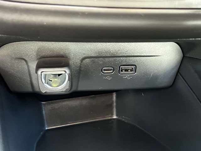 Used 2024 Chevrolet Trax RS w/ Driver Confidence Package FWD image 30
