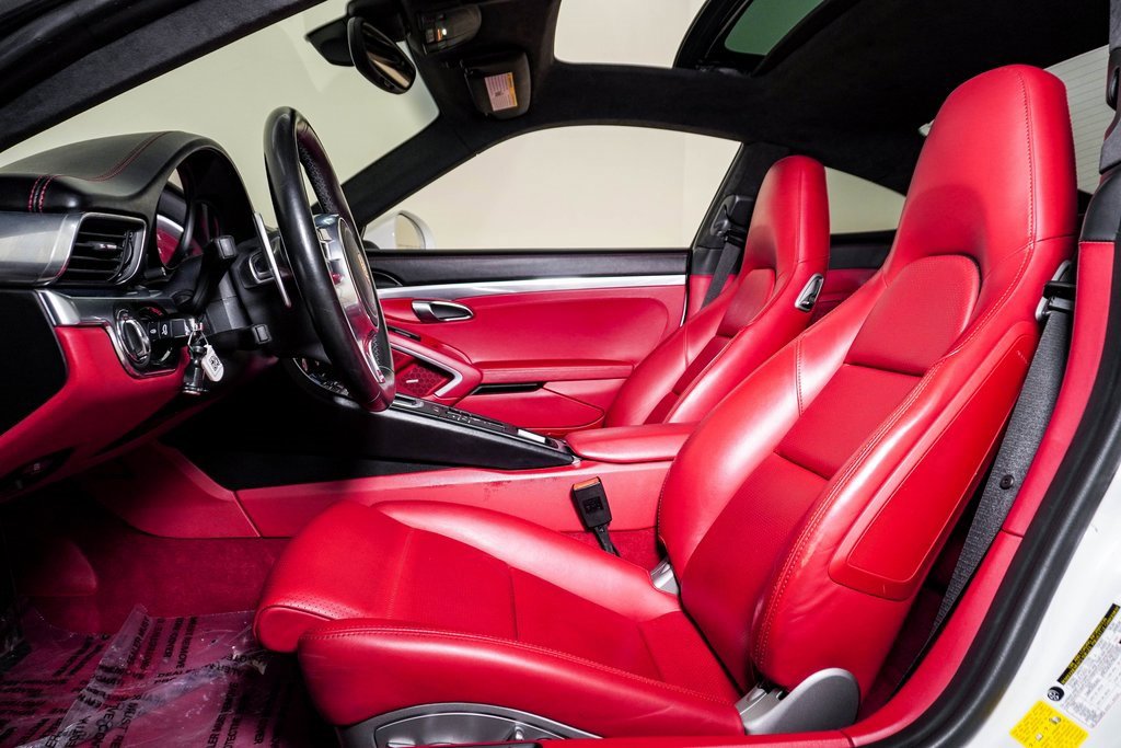 Certified 2015 Porsche 911 Carrera image 5