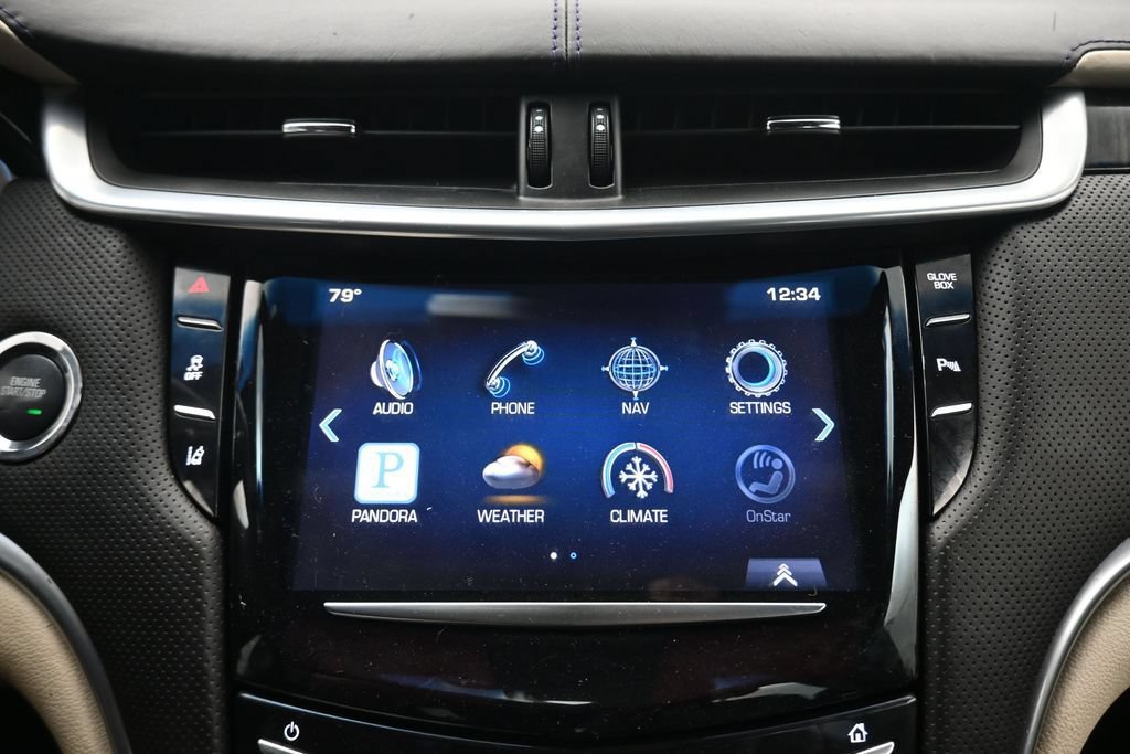 Used 2013 Cadillac XTS Platinum FWD image 18