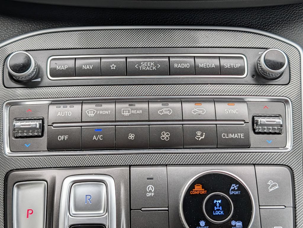Used 2023 Hyundai Santa Fe SEL AWD/4WD image 20