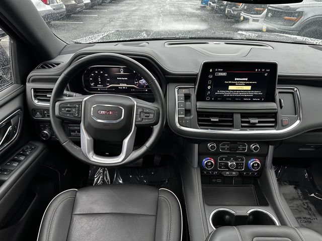 Used 2023 GMC Yukon SLT w/ SLT Premium Package AWD/4WD image 13