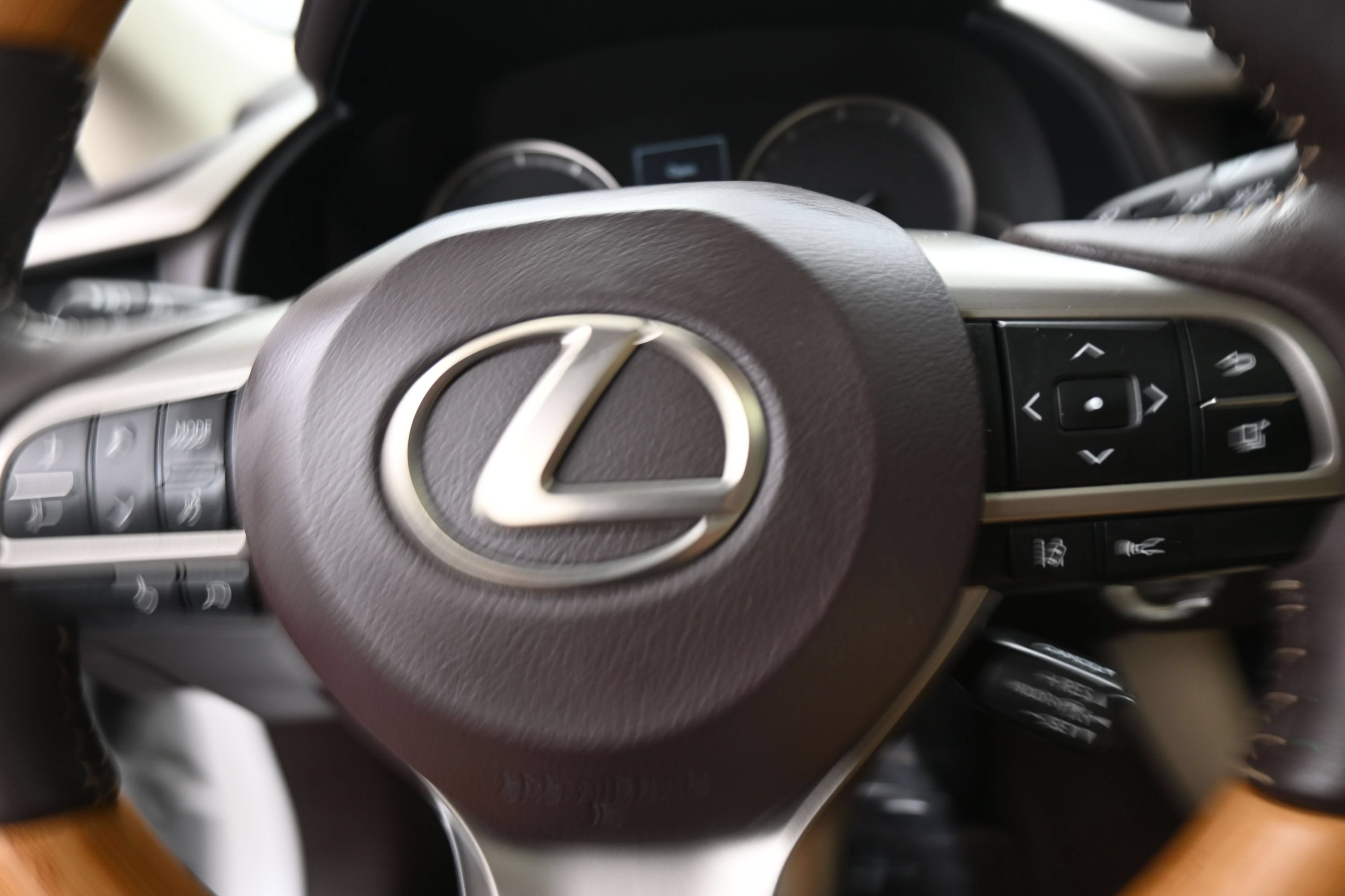 Used 2019 Lexus RX 350 AWD w/ Premium Package image 17