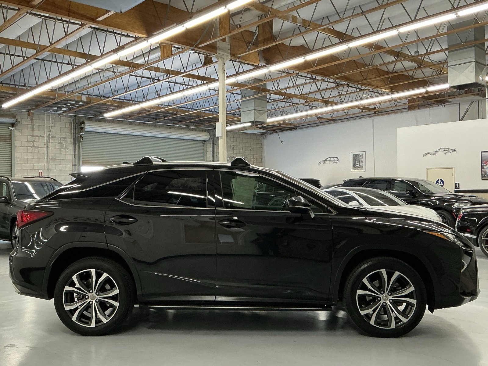 Used 2017 Lexus RX 350 AWD image 4
