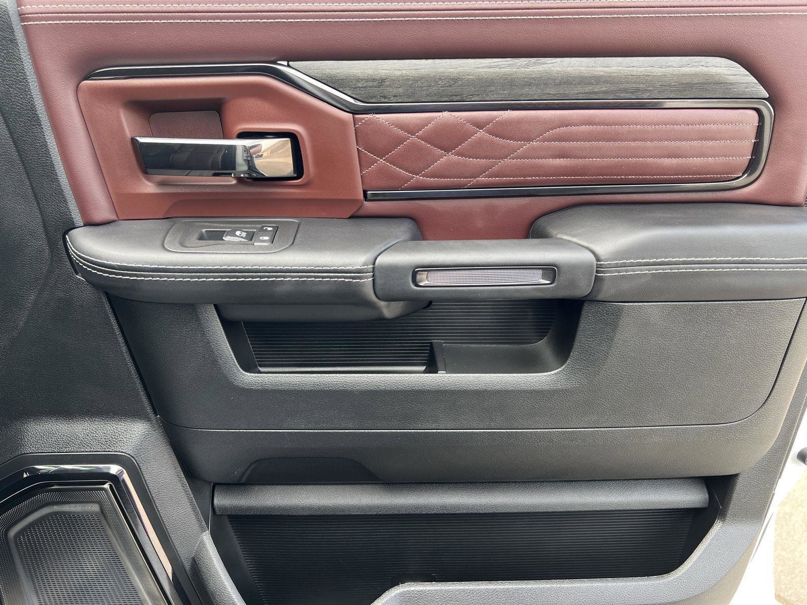 Used 2025 RAM 2500 Limited image 19