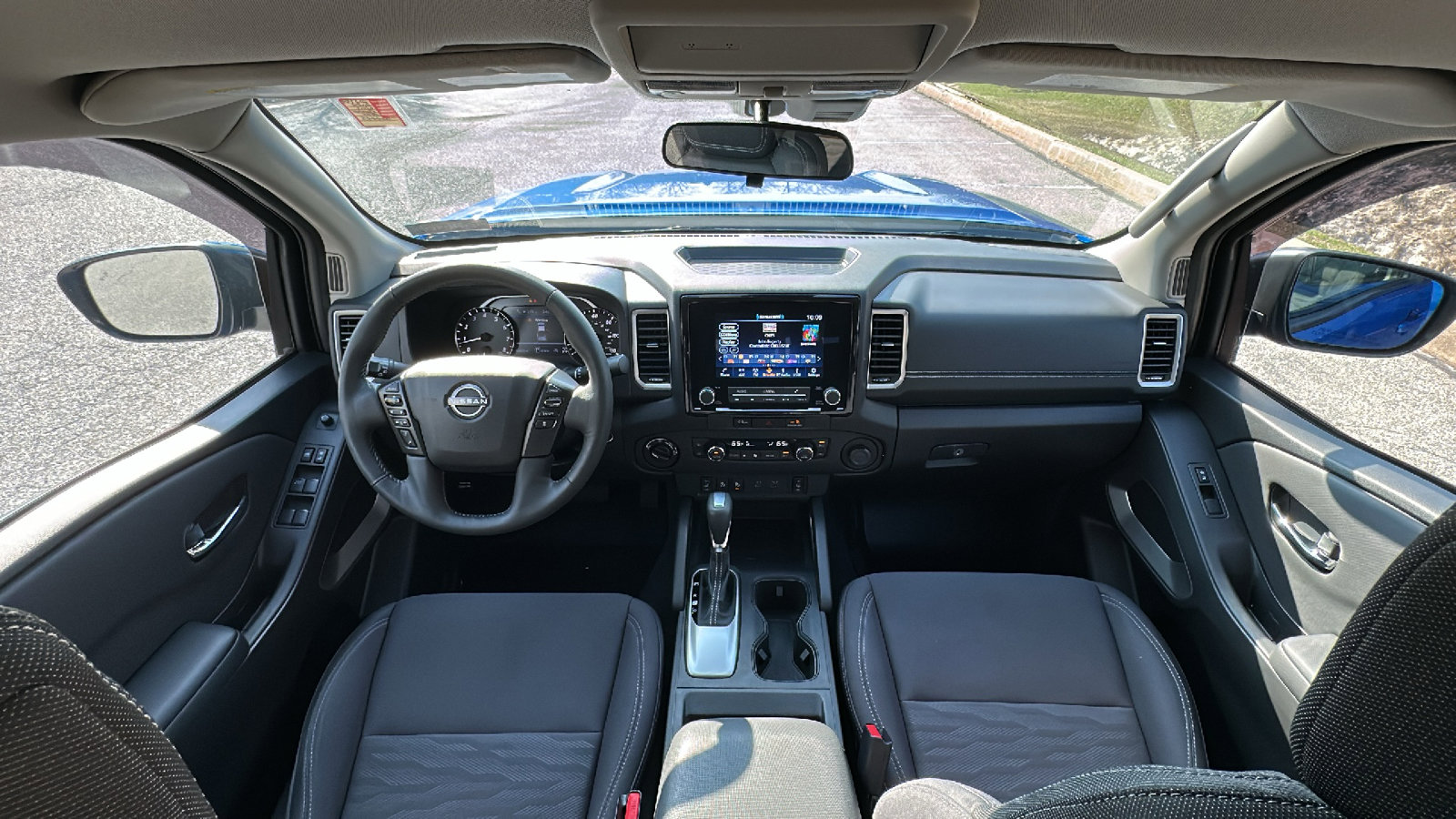 Certified 2024 Nissan Frontier SV w/ SV Convenience Package image 26