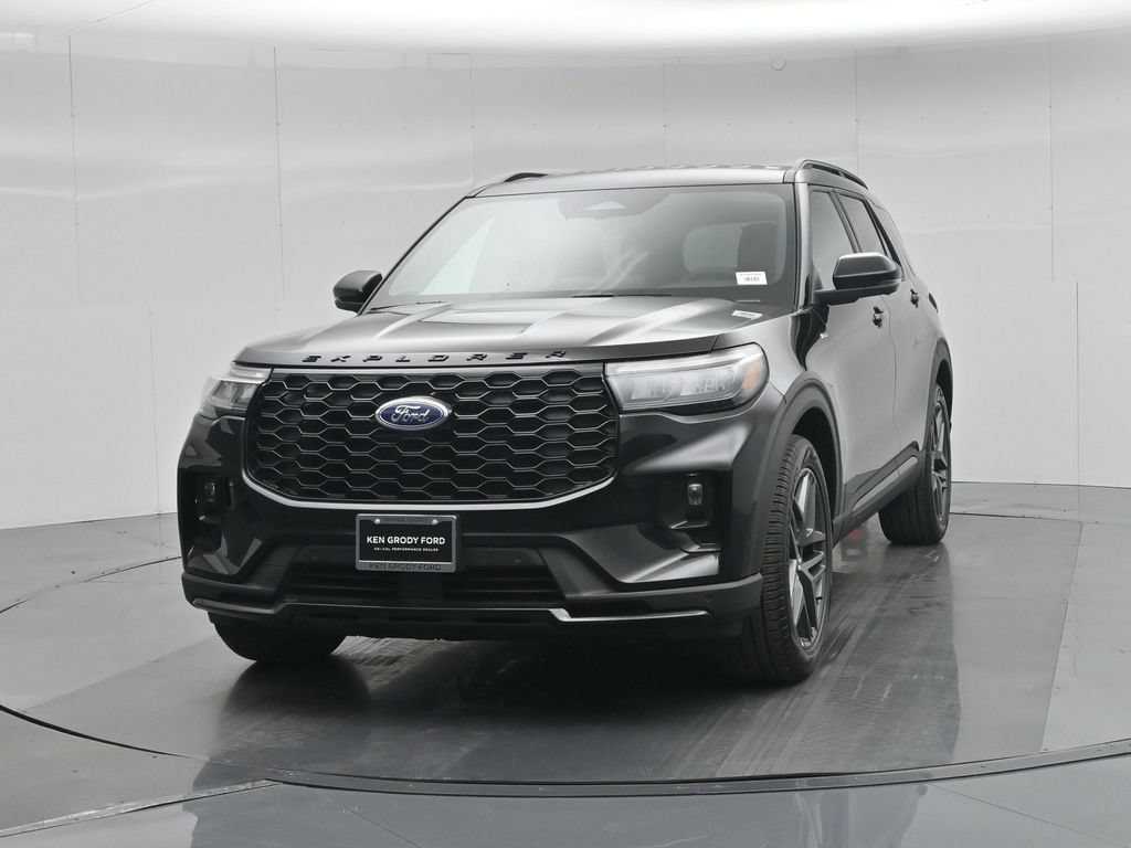 New 2026 Ford Explorer ST-Line w/ ST-Line Street Pack RWD image 50