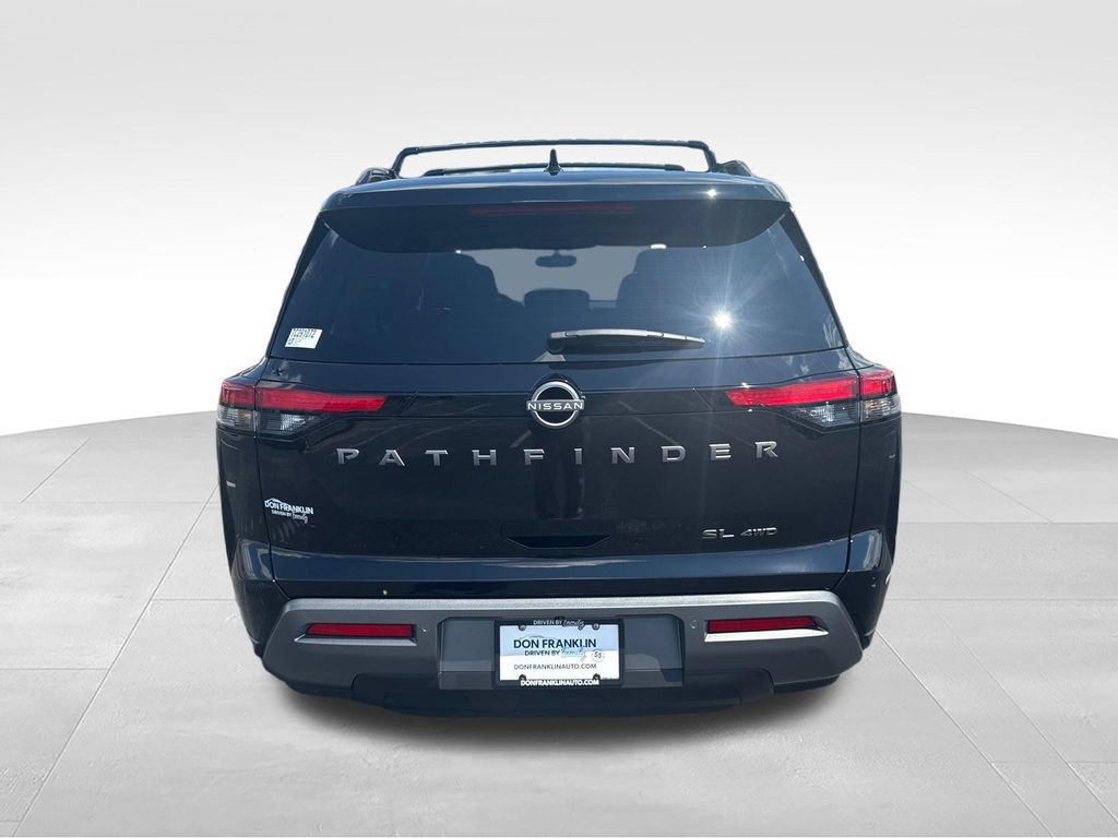 New 2026 Nissan Pathfinder SL AWD/4WD image 4