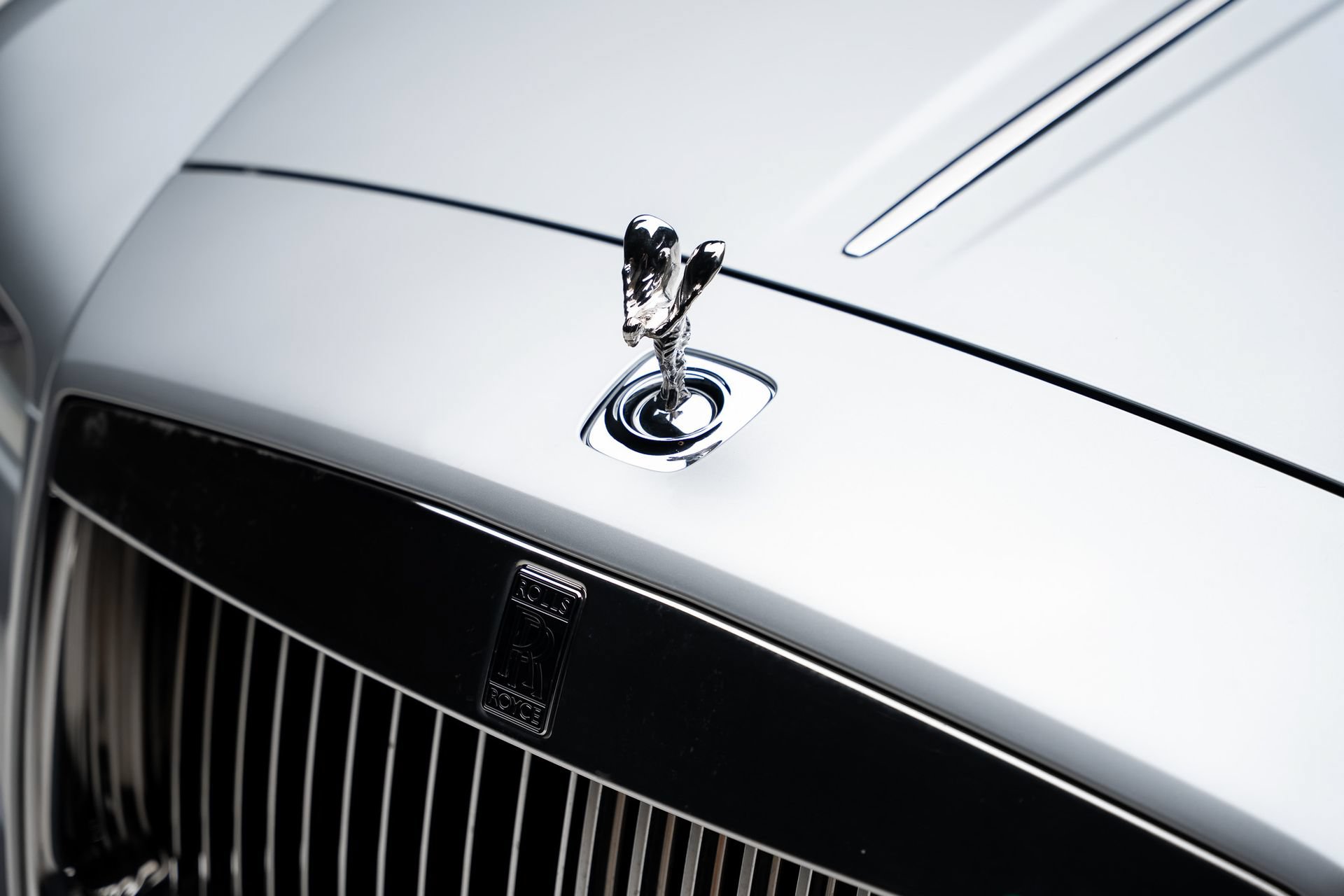 Used 2017 Rolls-Royce Dawn RWD image 15