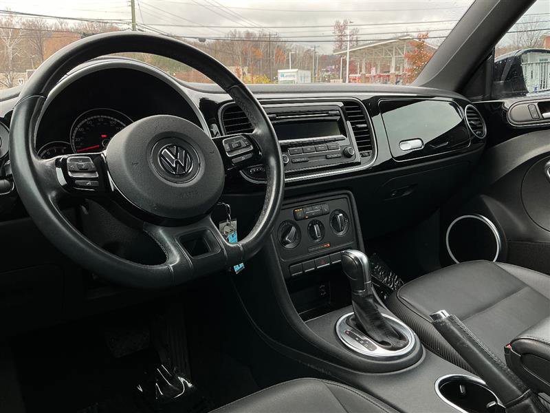 Used 2015 Volkswagen Beetle 1.8T image 24