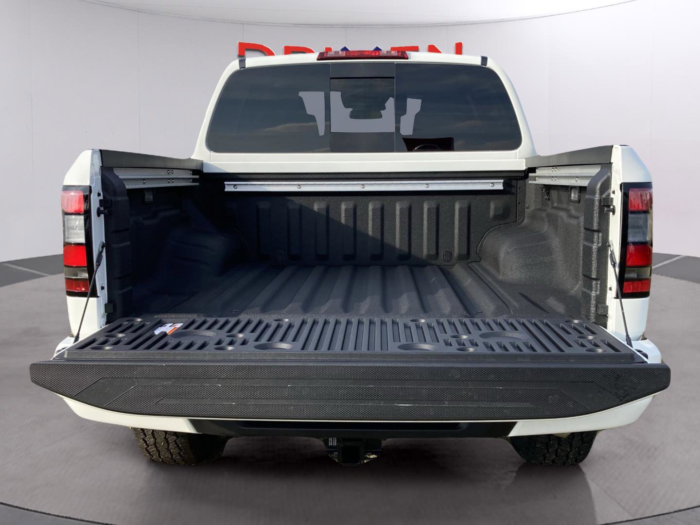 New 2026 Nissan Frontier PRO-4X w/ Pro-4x Convenience Package image 34