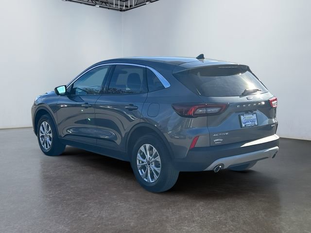 Used 2023 Ford Escape Active w/ Tech Pack #2 image 3