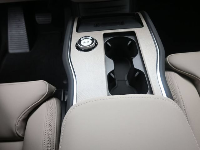 New 2026 Volvo EX90 Plus RWD image 12