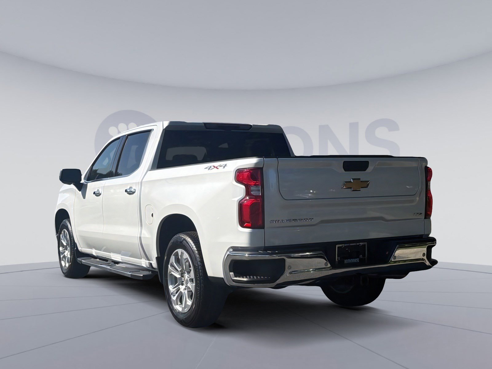 Used 2024 Chevrolet Silverado 1500 LTZ w/ Technology Package AWD/4WD image 14