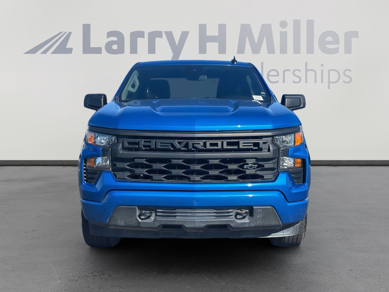Used 2022 Chevrolet Silverado 1500 Custom w/ LPO, Dark Essentials Package image 8