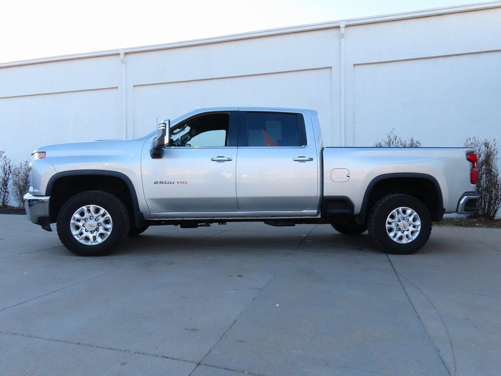 Used 2022 Chevrolet Silverado 2500 LTZ image 4
