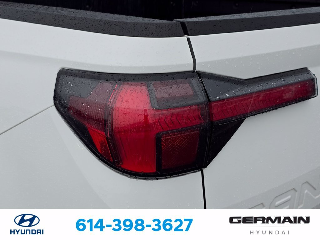 Used 2024 Hyundai Santa Cruz SEL AWD/4WD image 16