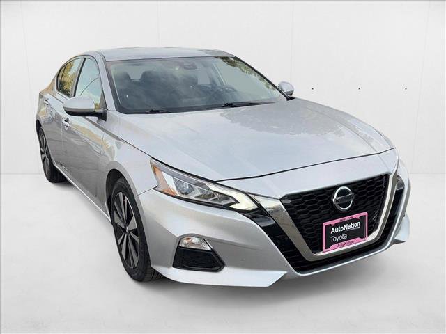Used 2022 Nissan Altima 2.5 SV image 3