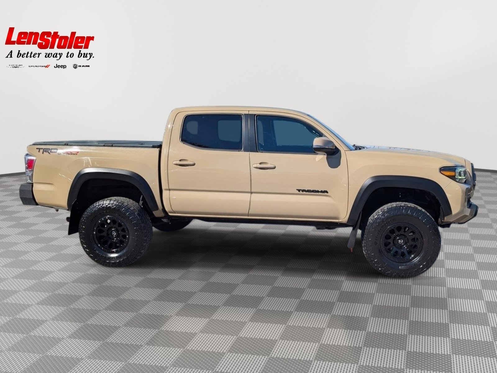 Used 2020 Toyota Tacoma TRD Off-Road AWD/4WD image 6