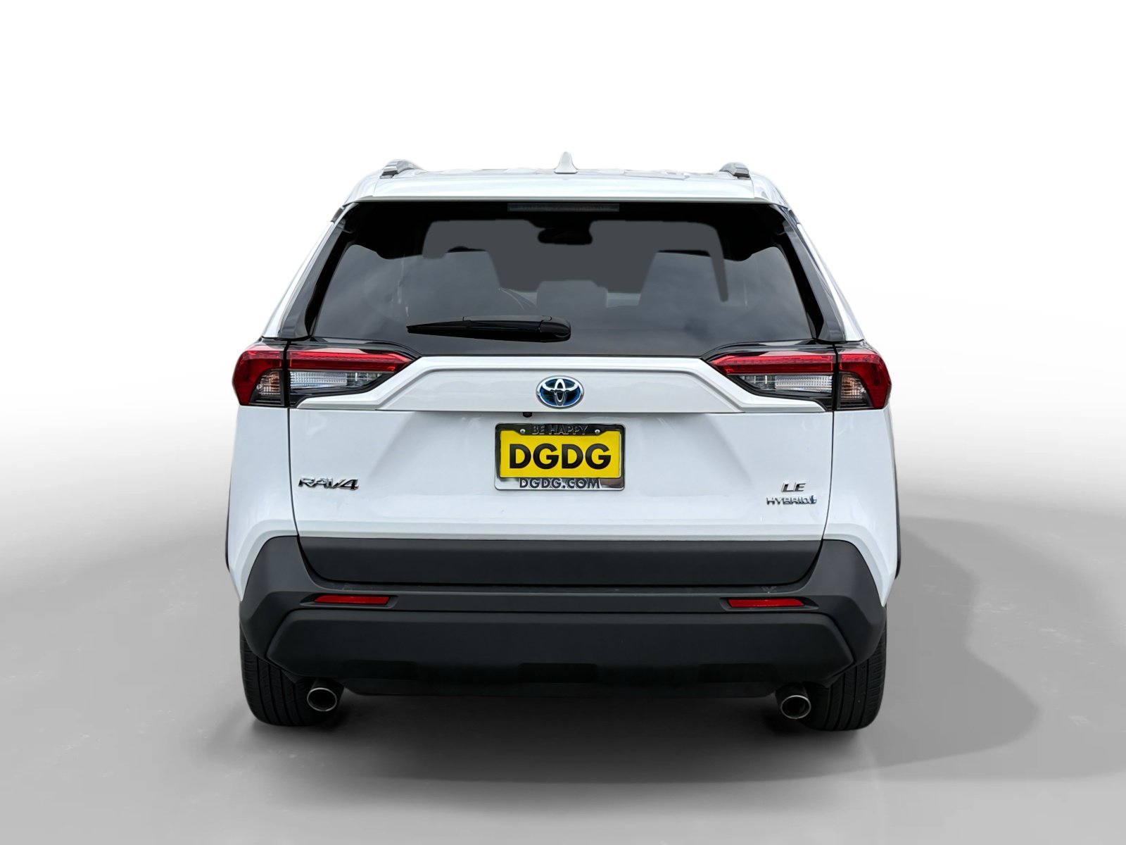 Used 2024 Toyota RAV4 LE AWD/4WD image 4