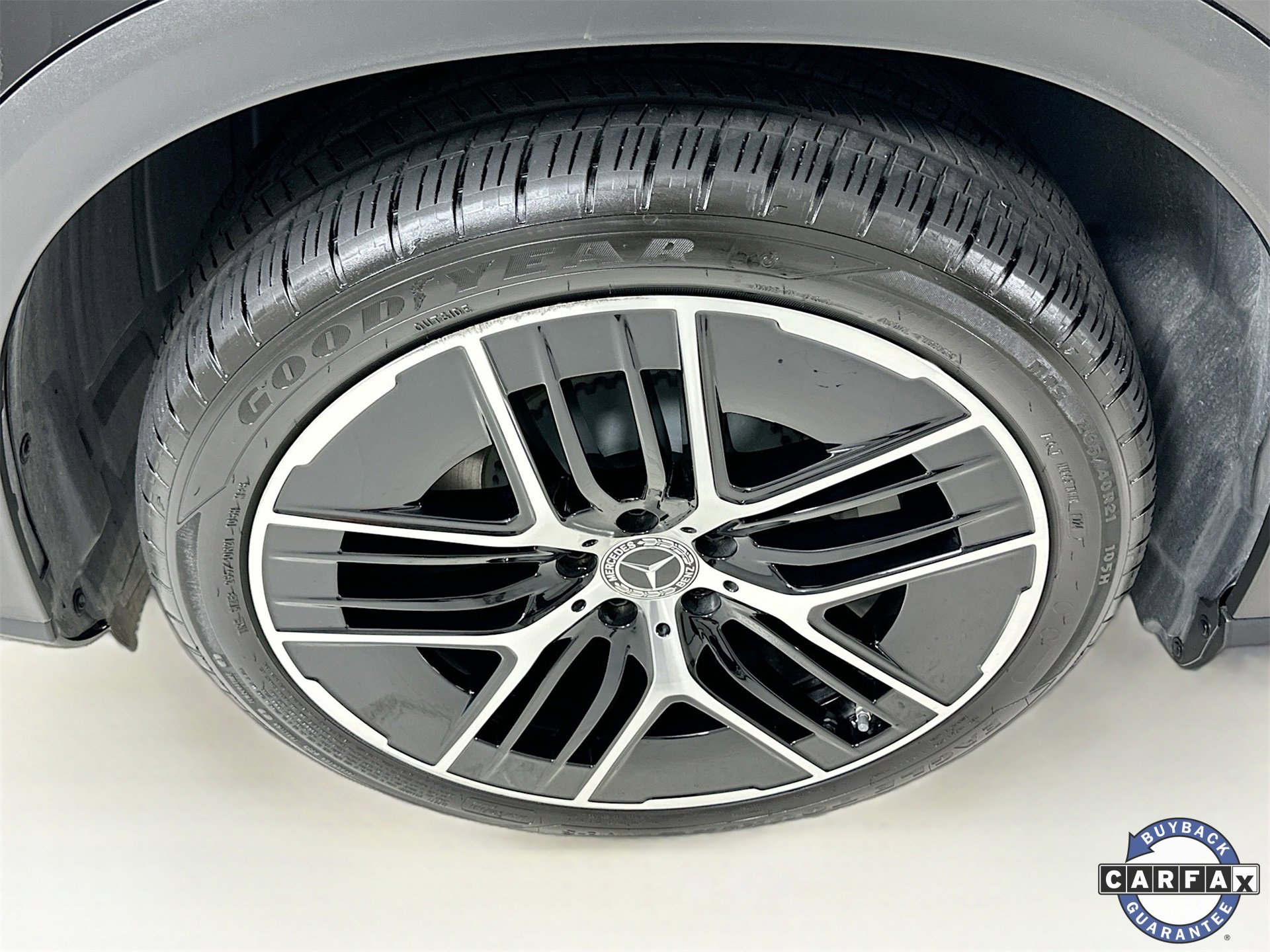 Used 2025 Mercedes-Benz EQE 350+ SUV image 33