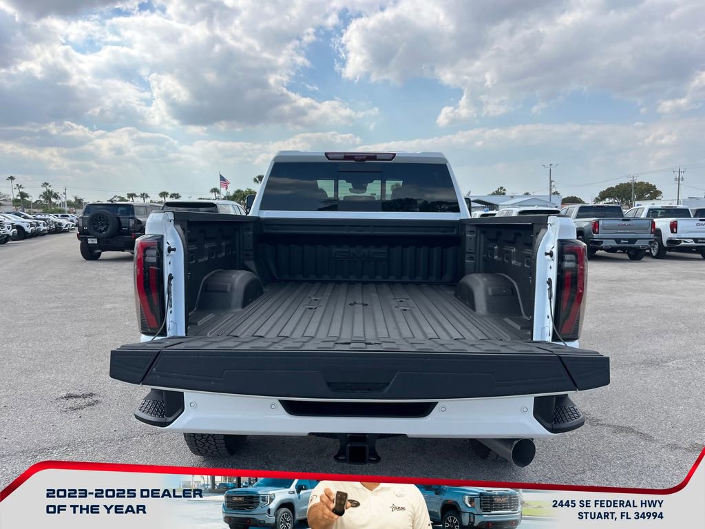 New 2026 GMC Sierra 2500 AT4 w/ AT4 Premium Plus Package image 16