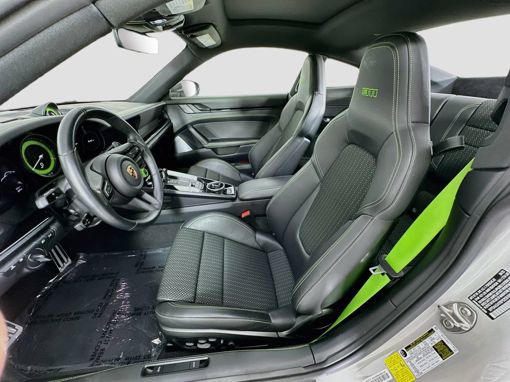 Certified 2023 Porsche 911 Carrera T RWD image 5