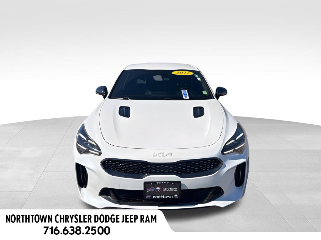 Used 2022 Kia Stinger GT-Line RWD image 2