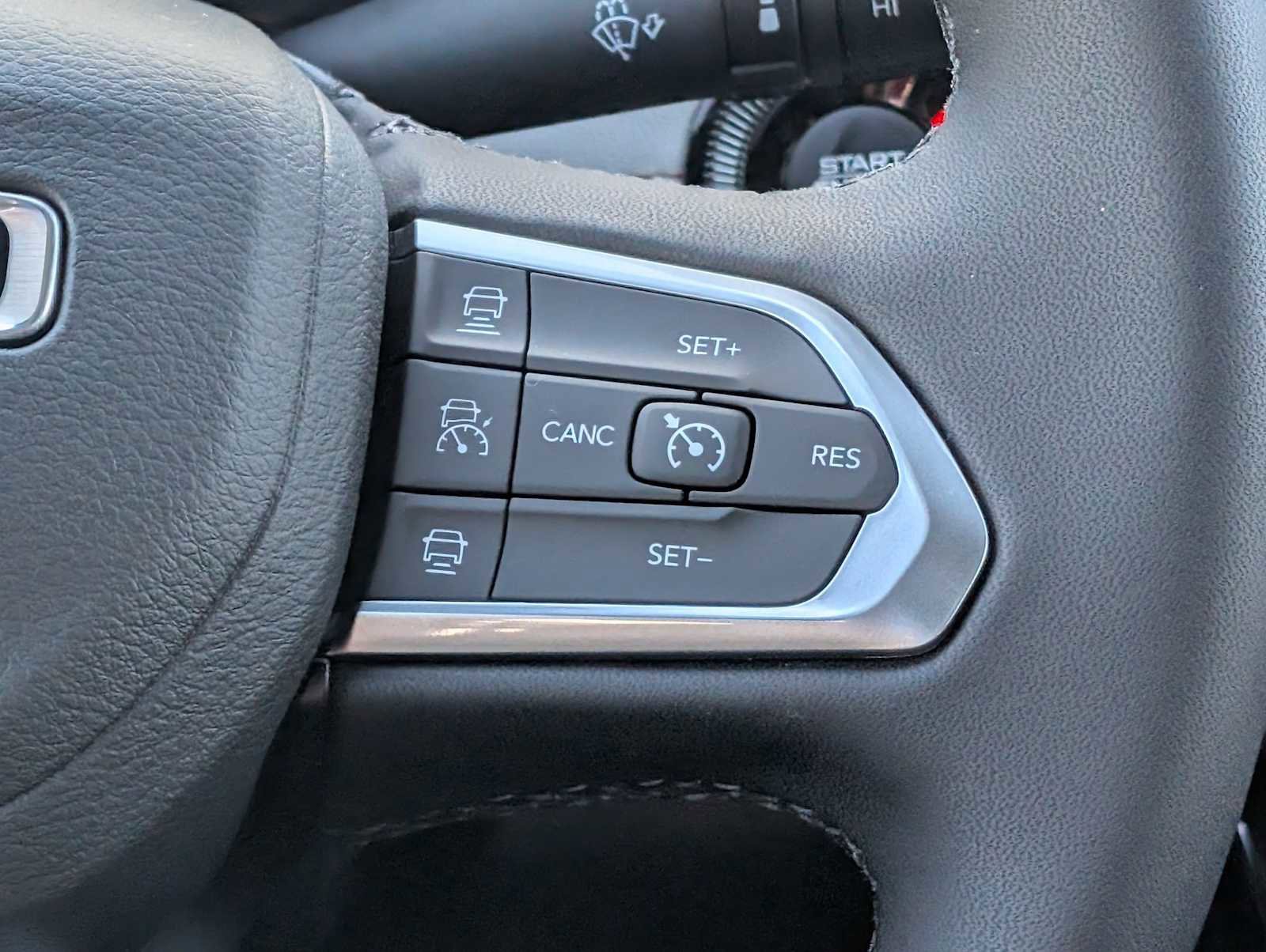 New 2026 Jeep Compass Limited w/ Sun, Sound & Navigation Group AWD/4WD image 16