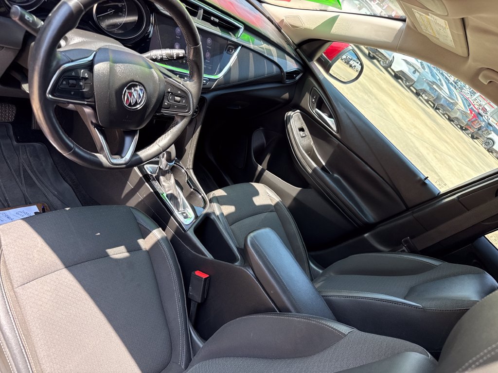 Used 2021 Buick Encore GX Select w/ Sport Touring Package FWD image 45