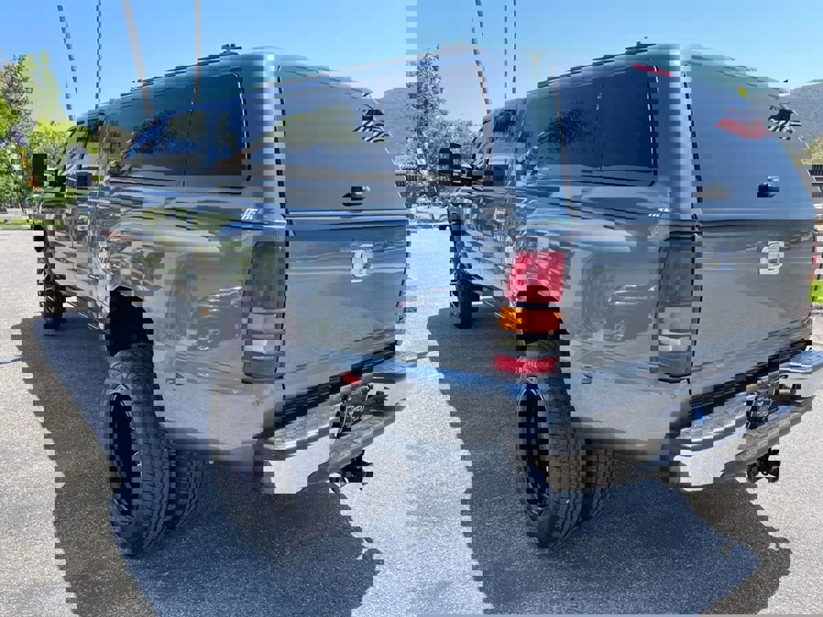 Used 2007 Chevrolet Silverado 3500 LT w/ Heavy-Duty Power Package image 7