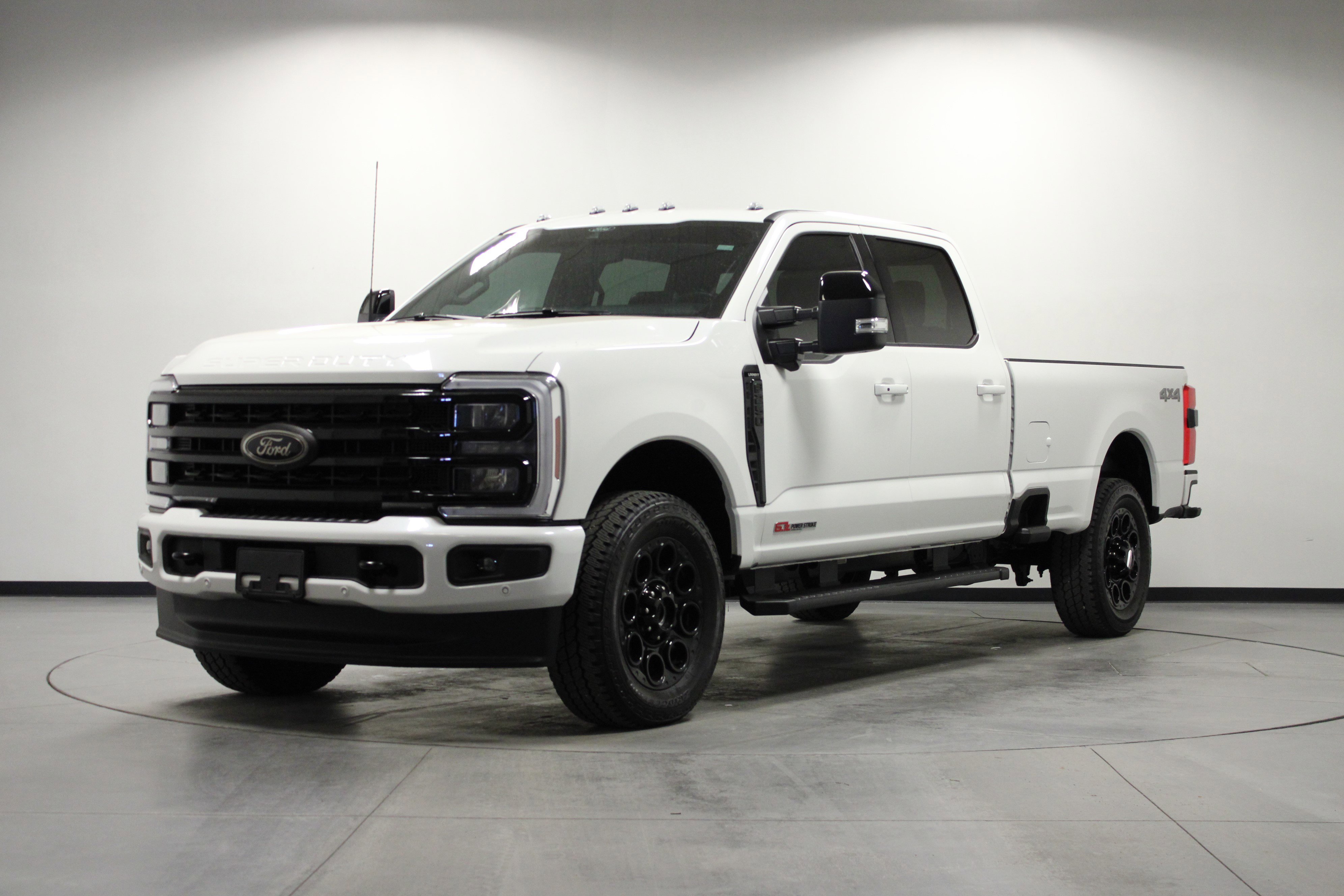Used 2024 Ford F250 Lariat w/ Lariat Ultimate Package image 8