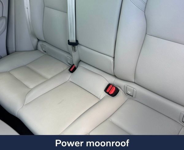 Used 2024 Volvo XC60 B5 Plus image 12