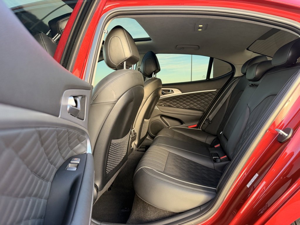 Used 2019 Genesis G70 2.0T Advanced w/ Dynamic Package image 8