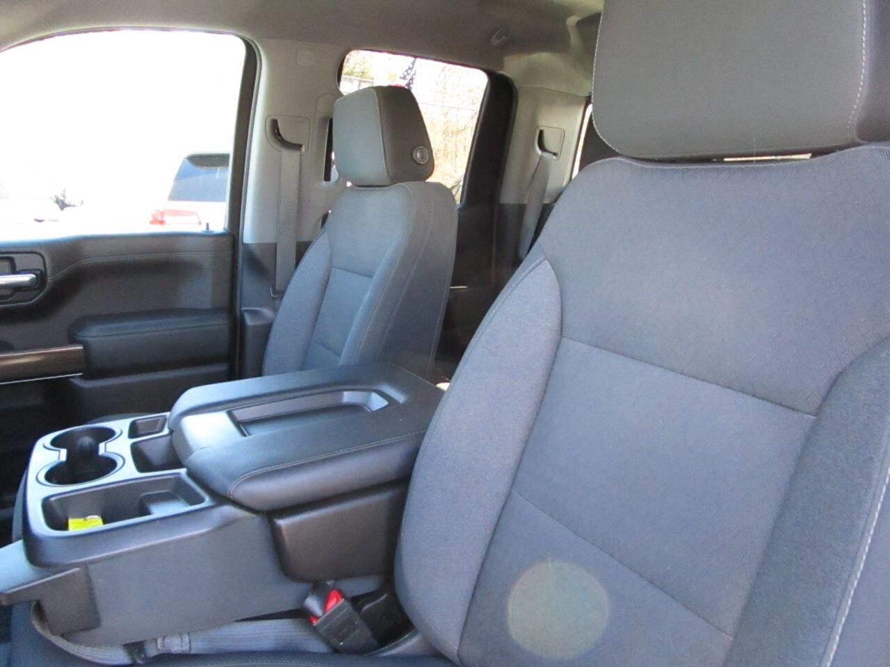 Used 2019 Chevrolet Silverado 1500 LT w/ All-Star Edition image 8