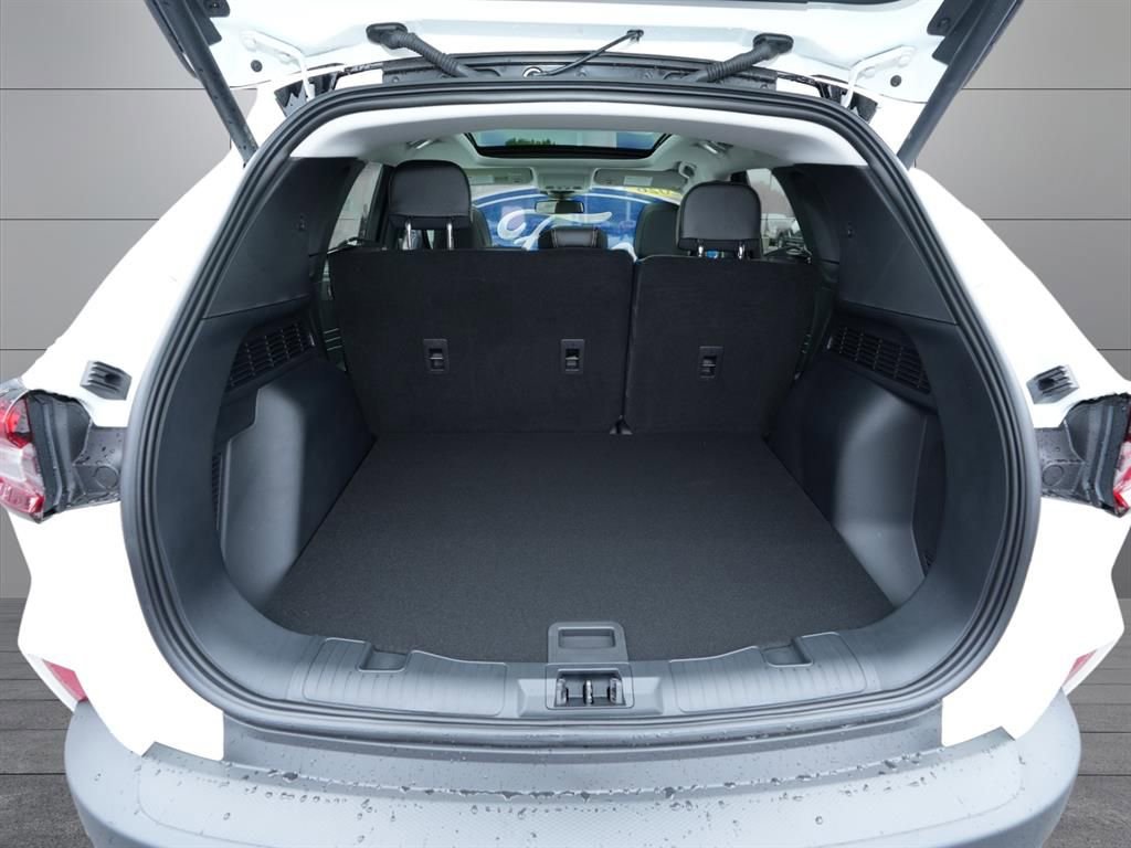 New 2026 Ford Escape Platinum w/ Premium Technology Package image 27
