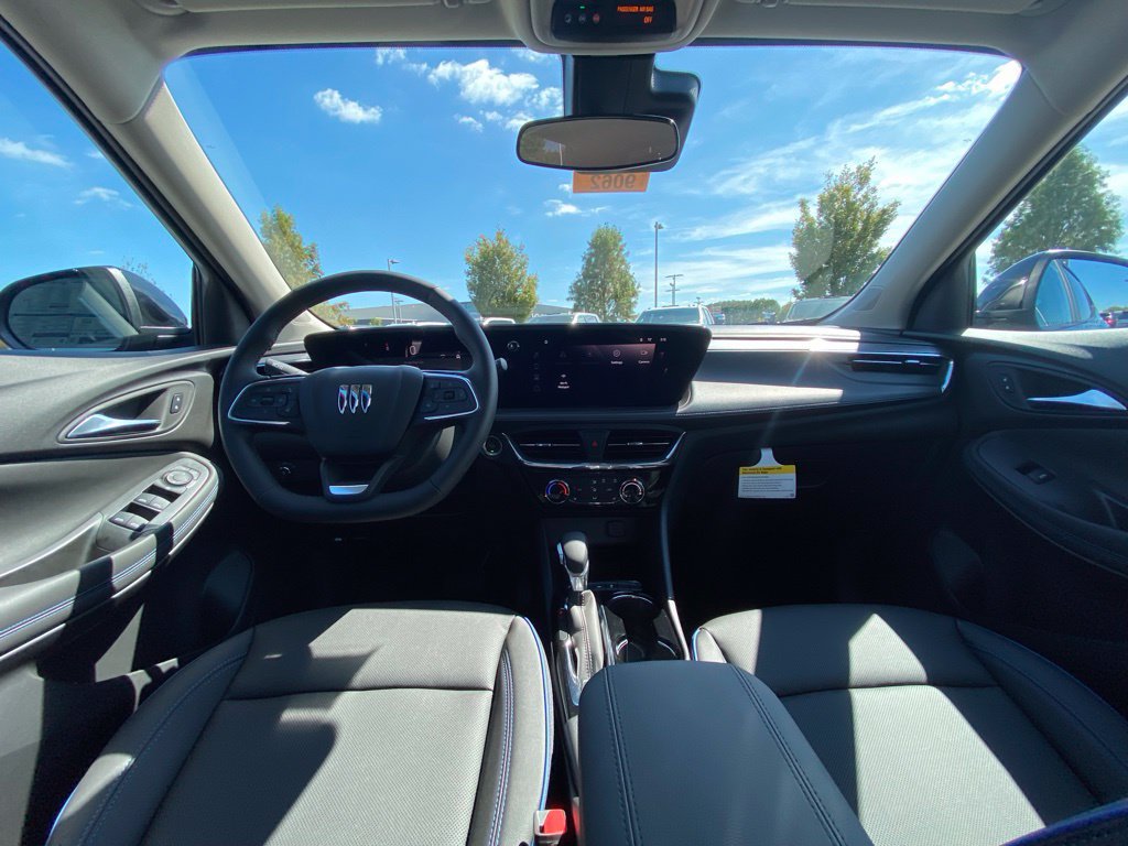 New 2026 Buick Encore GX Sport Touring w/ Advanced Technology Package FWD image 28