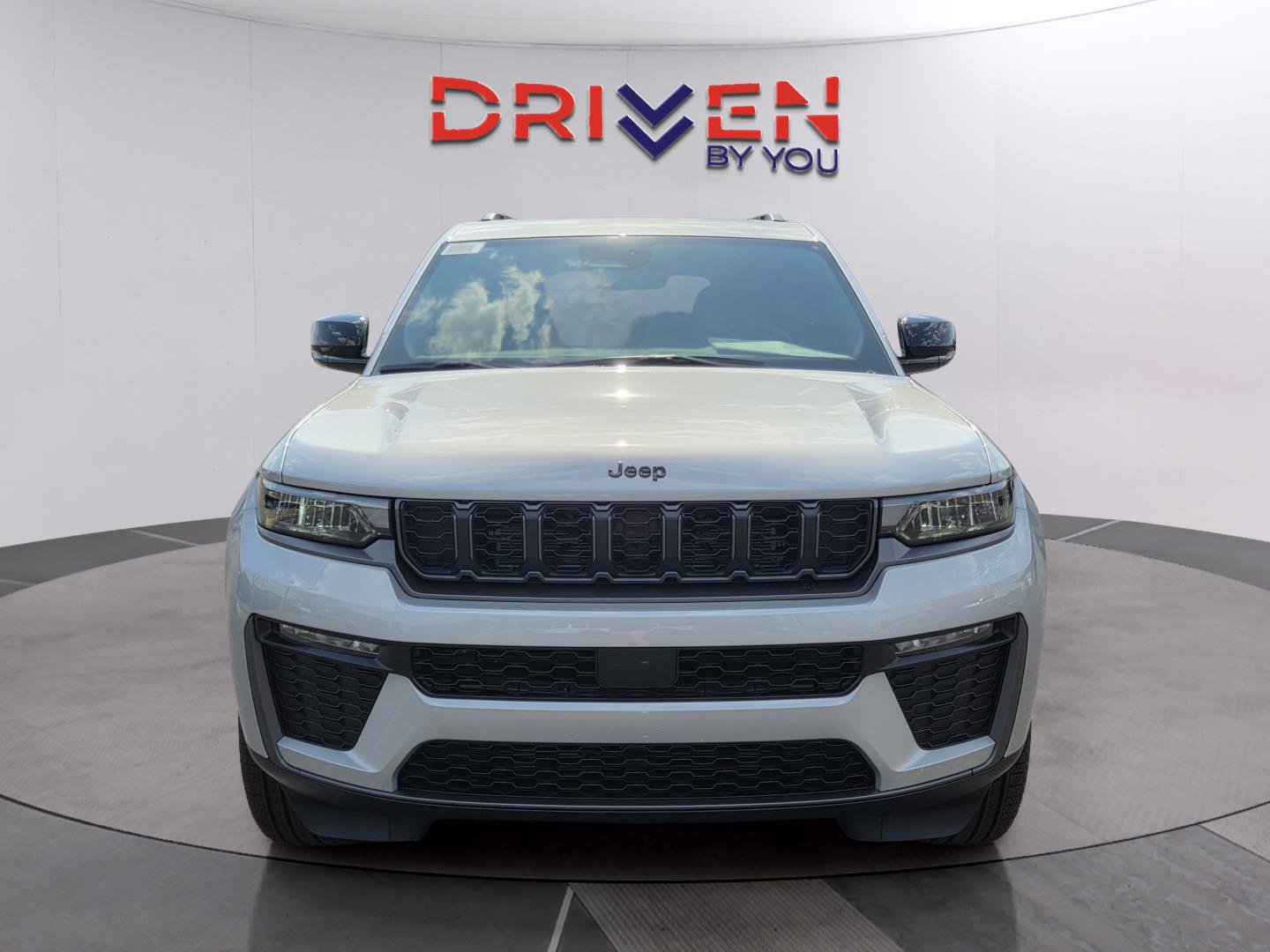 New 2026 Jeep Grand Cherokee L Limited image 8