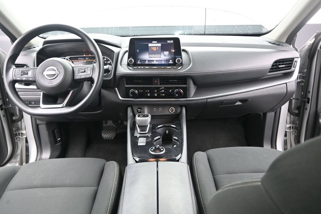 Used 2024 Nissan Rogue S AWD/4WD image 30
