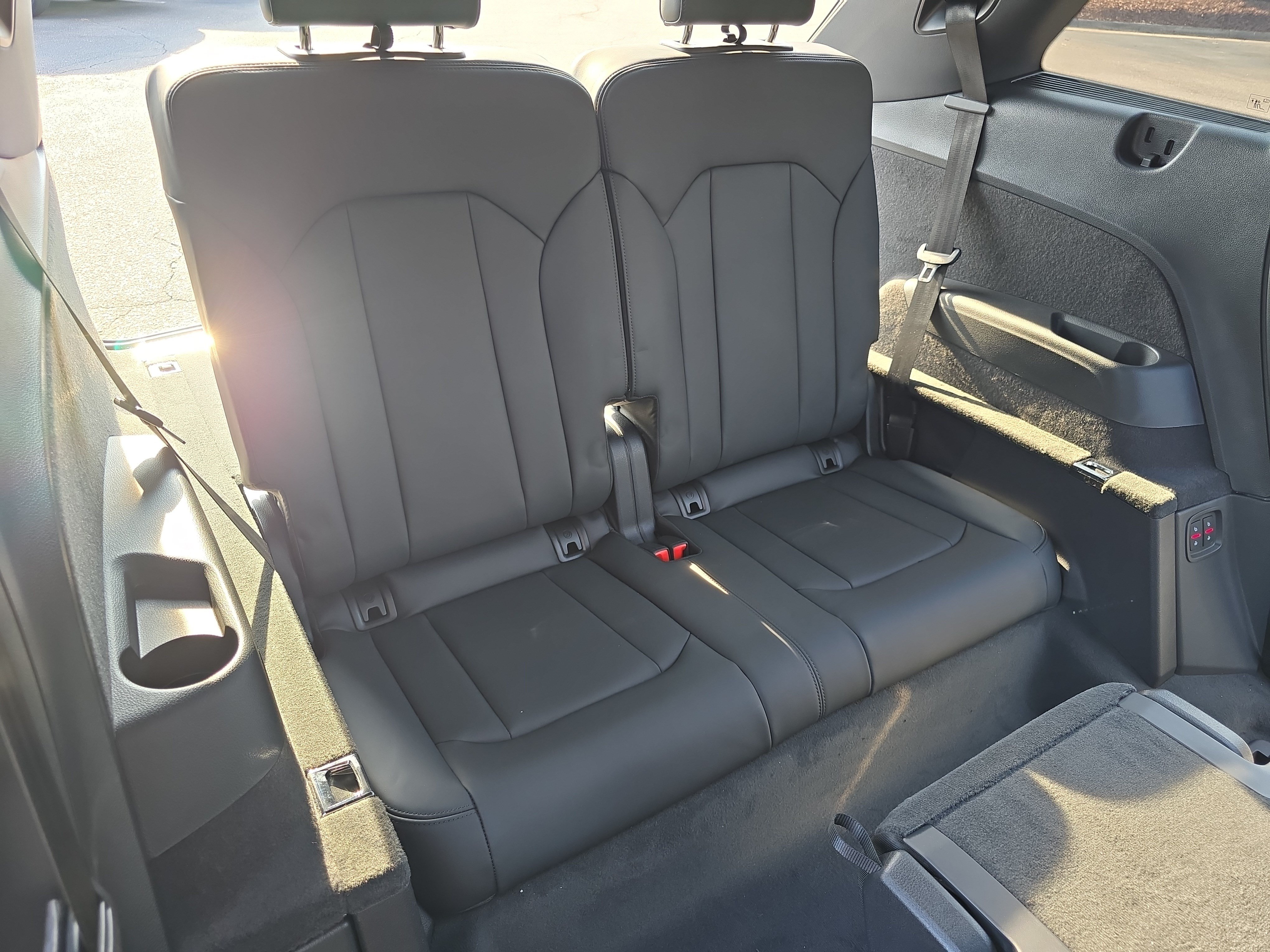 New 2026 Audi SQ7 Premium Plus AWD/4WD image 12