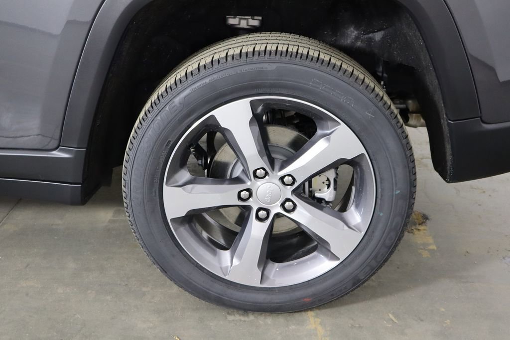 New 2026 Jeep Grand Cherokee Limited image 47