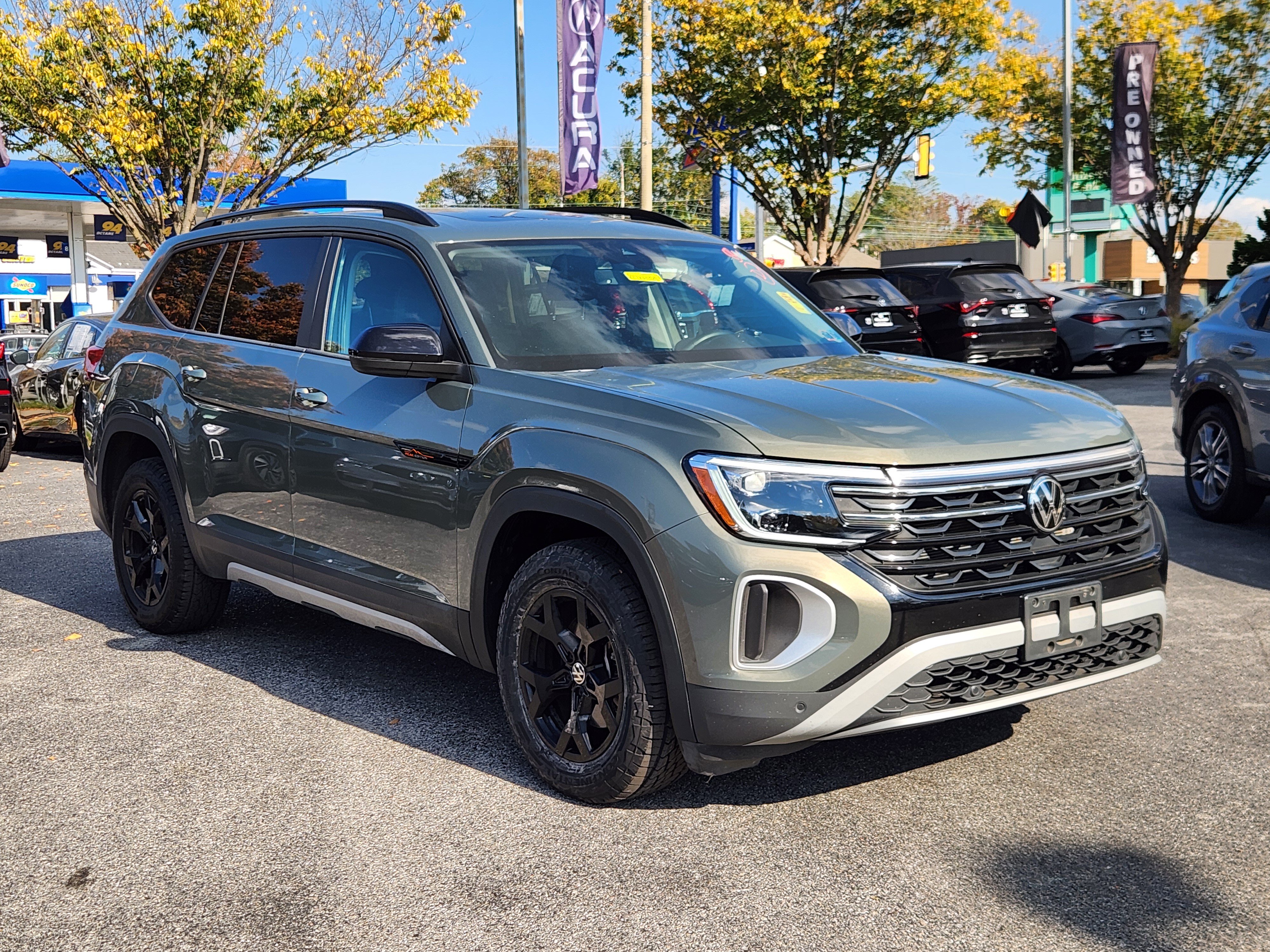 Used 2024 Volkswagen Atlas Peak Edition SE