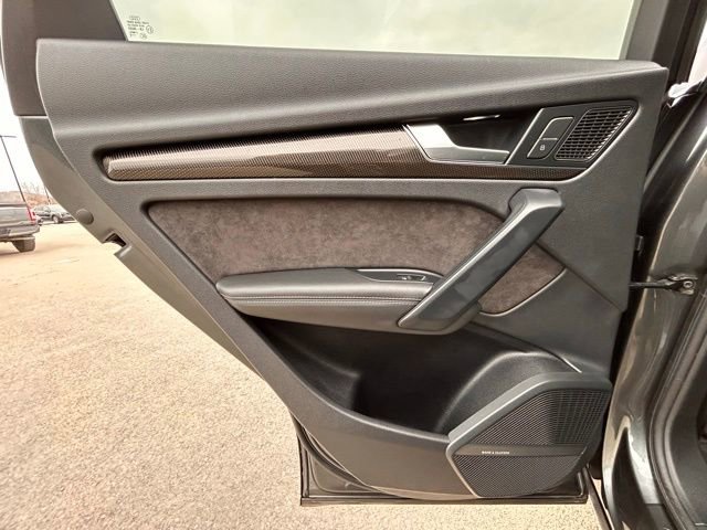 Used 2019 Audi SQ5 Premium Plus w/ Premium Plus Package AWD/4WD image 44