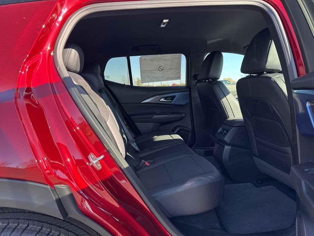 New 2026 Chevrolet Equinox EV LT image 11