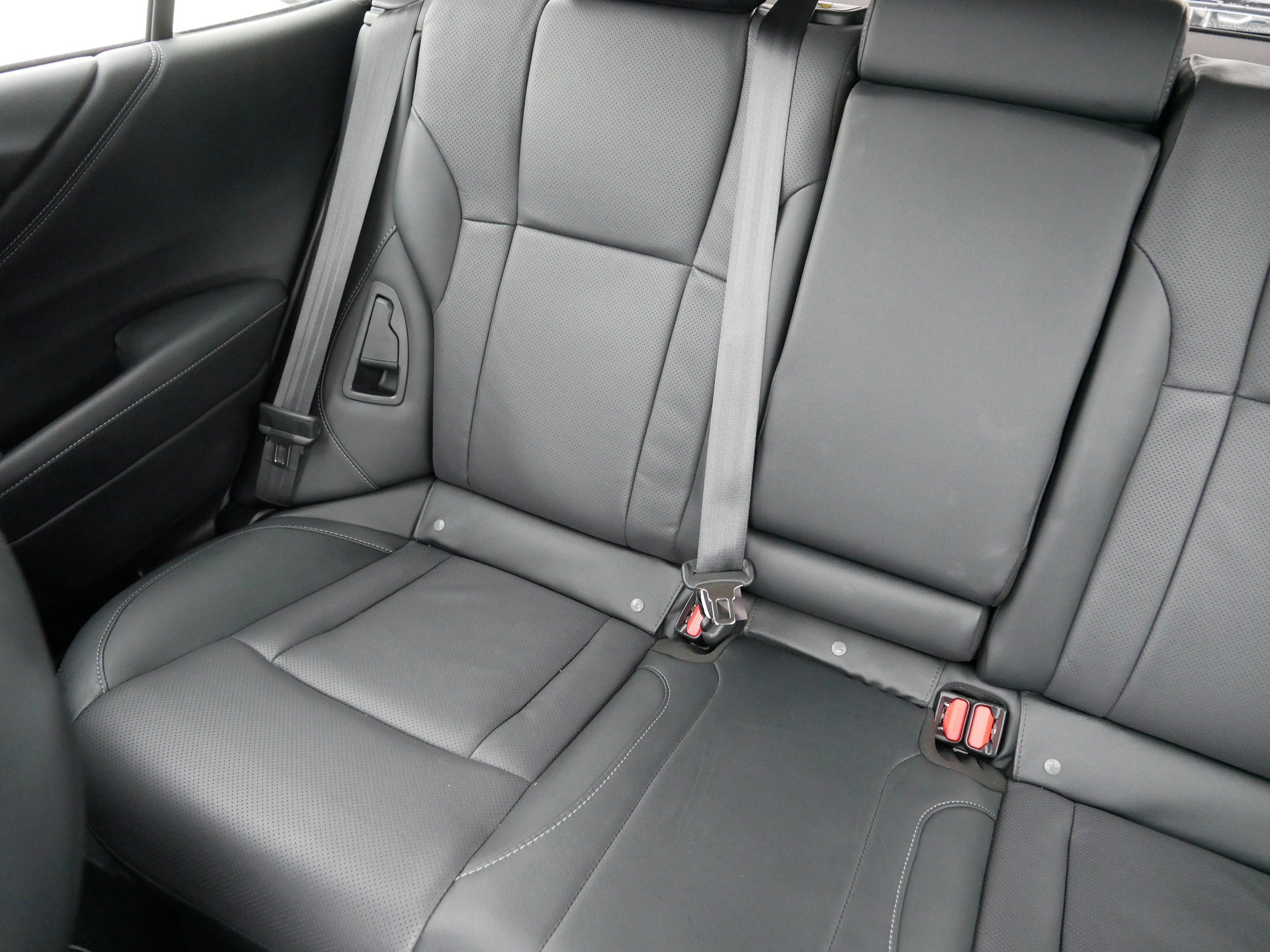 Certified 2025 Subaru Outback Limited image 12