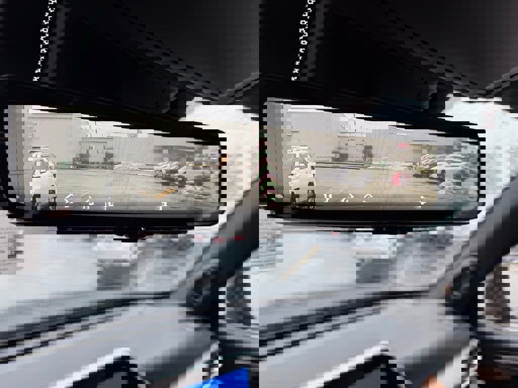 New 2026 Toyota Highlander Platinum image 17