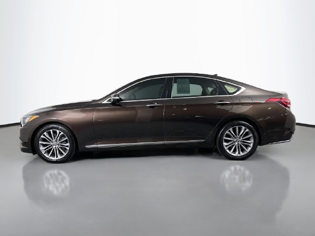 Used 2016 Hyundai Genesis 3.8 RWD image 4