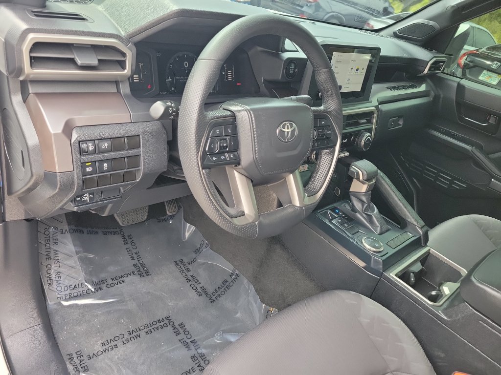 Used 2024 Toyota Tacoma SR5 w/ SR5 Upgrade Package RWD image 7