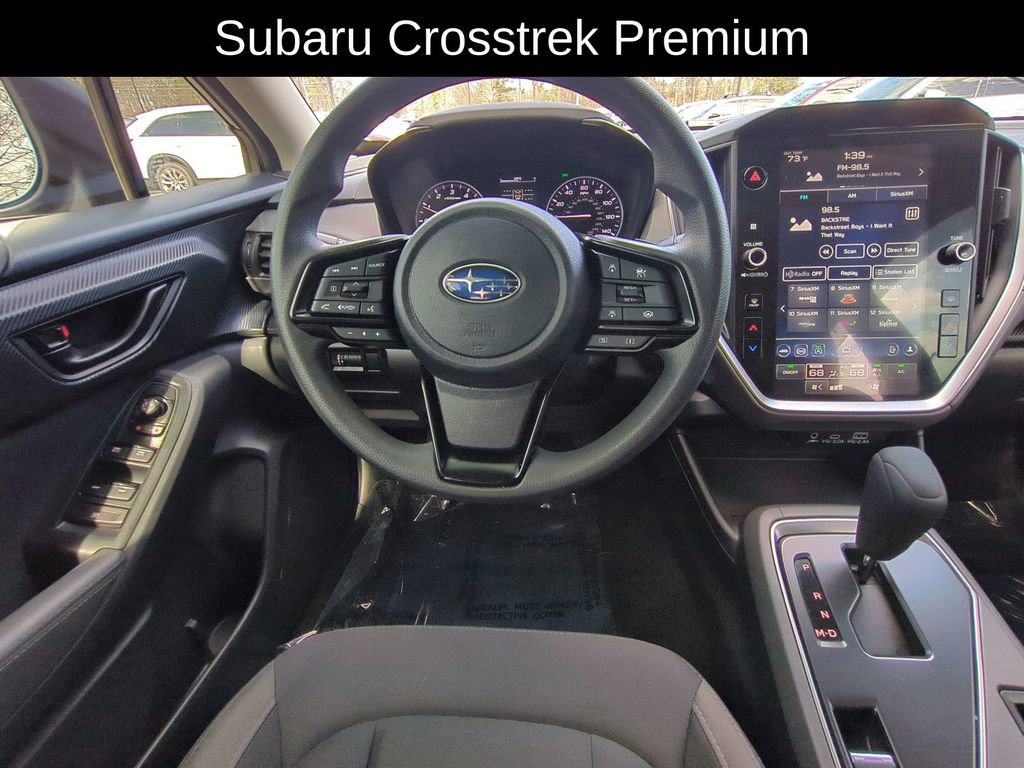 Used 2025 Subaru Crosstrek 2.0i Premium w/ Popular Package #4 image 16