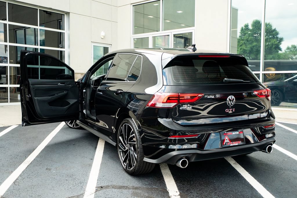 Used 2023 Volkswagen GTI Autobahn FWD image 15